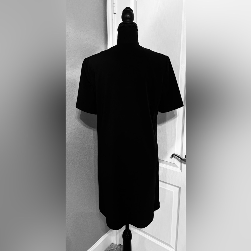 Elie Tahari Black Dress